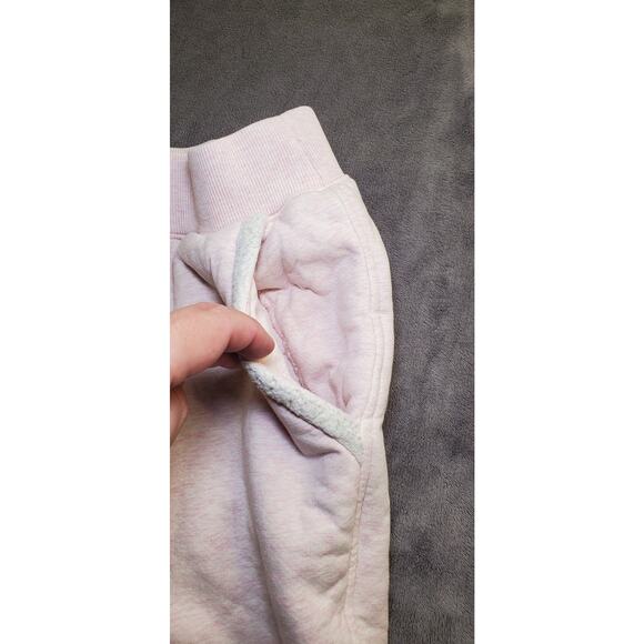 Ugg Sweatpants Sz M Sherpa Lines Joggers Pockets Logo Unisex Pink Winter C21-37 - Picture 4 of 11